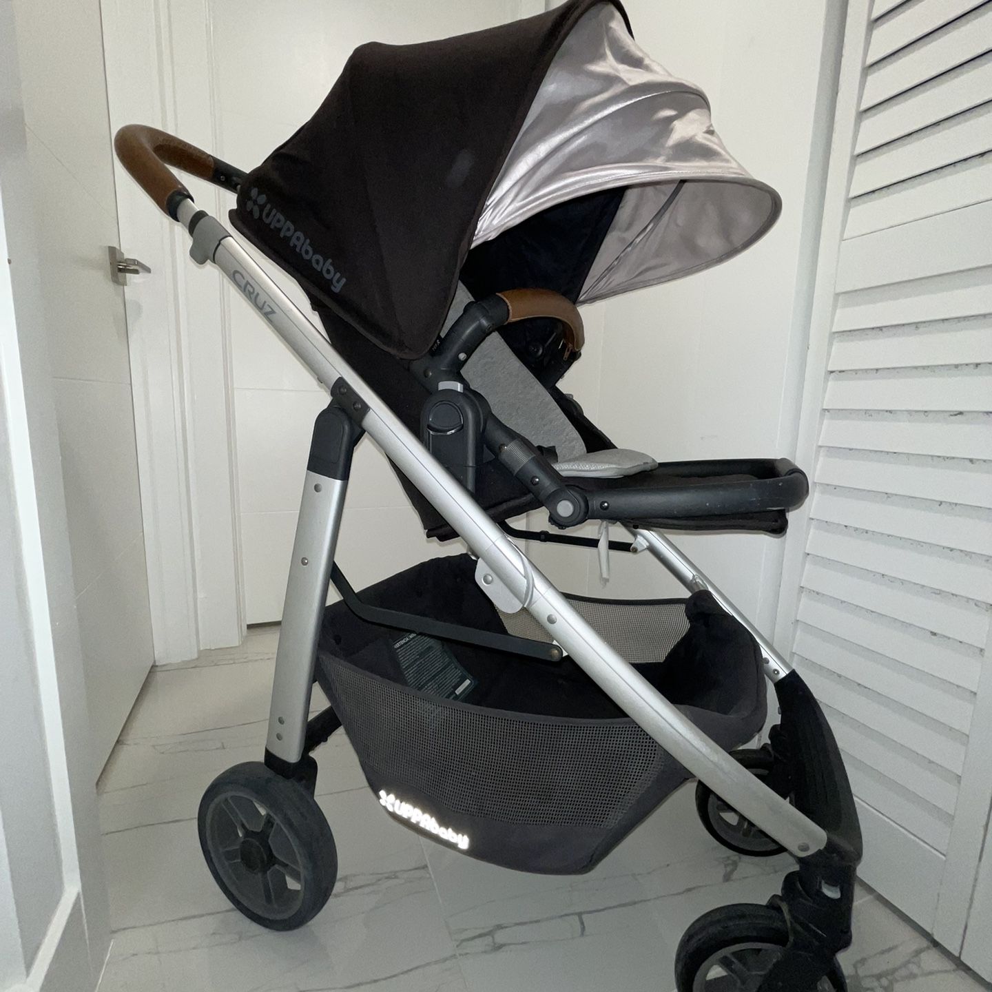 uppababy lightweight stroller Kona Ada - Sandstone | Carbon Frame Color:D-Septacam Tan details-date unkown hand fold make this Bass Fishing Best Spinning