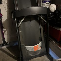 Fullsize Treadmill