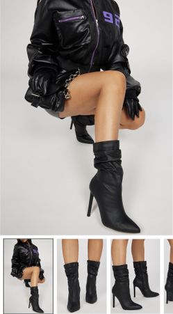 She Got it Bad Black Booties Size 6