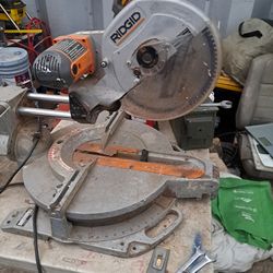 12" Rigid miter saw 