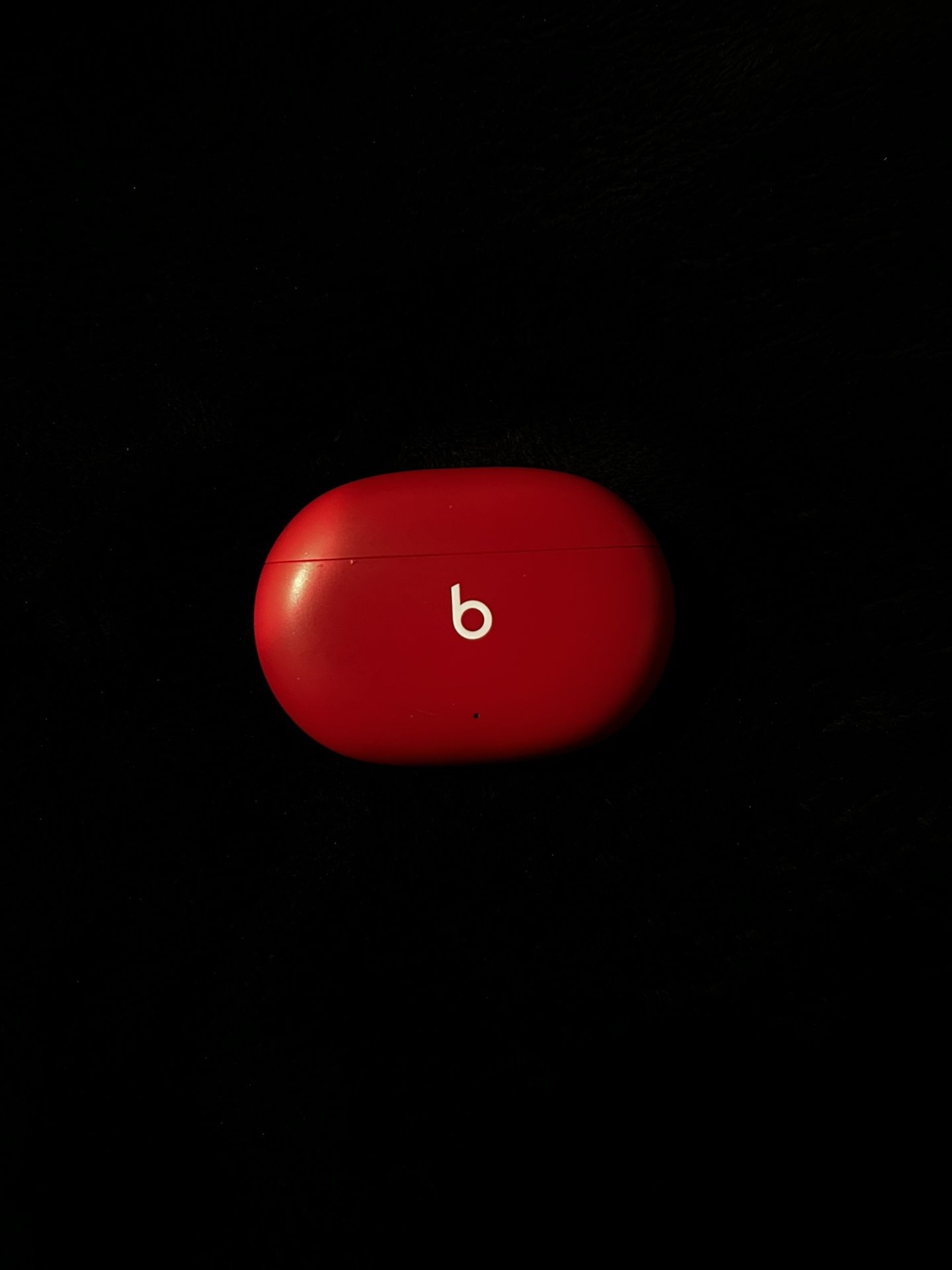 Beats by Dr. Dre Studio Buds, Red