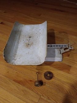 100 years old DETECTO antique baby scale