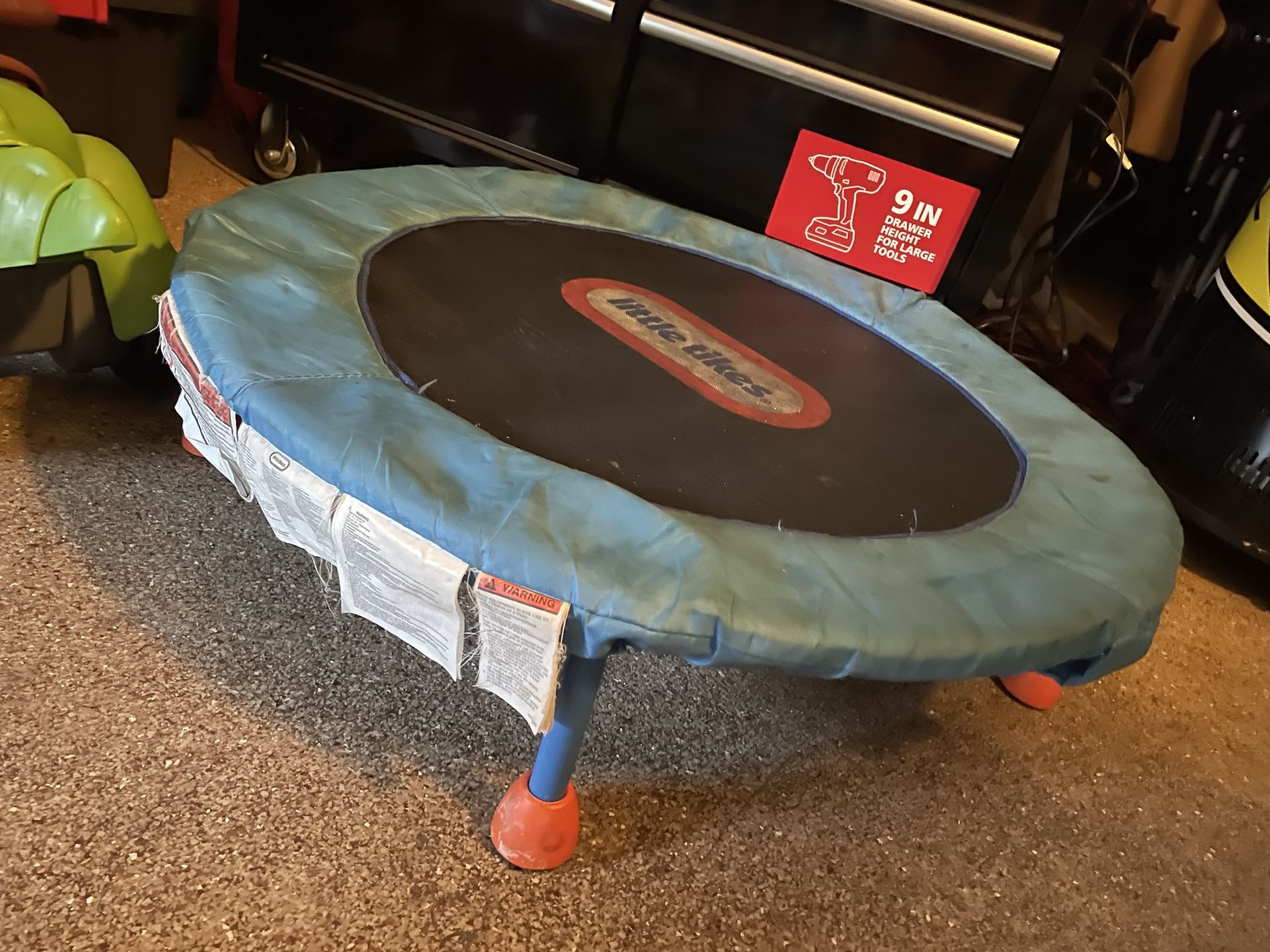 Little Times Trampoline