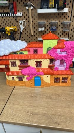 Encanto Playhouse.