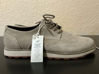 Suede Wing tip shoes