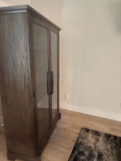 Armoire
