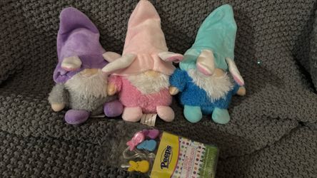 Easter Gnomes & Lights