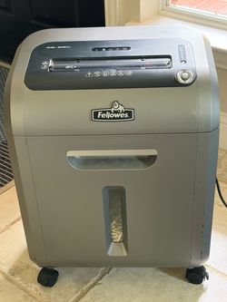 Fellowes Paper Shredder - perfect condition