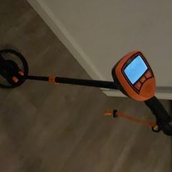 Metal detector