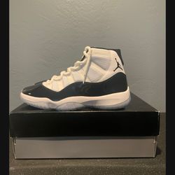 Jordan 11 Concord 