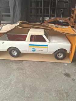 Vintage mountain bell toy truck