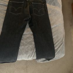 Levi’s 569. 34x32 $15.