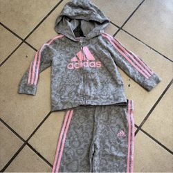 Baby girl clothes size 18 mos sweat suit (Adidas)