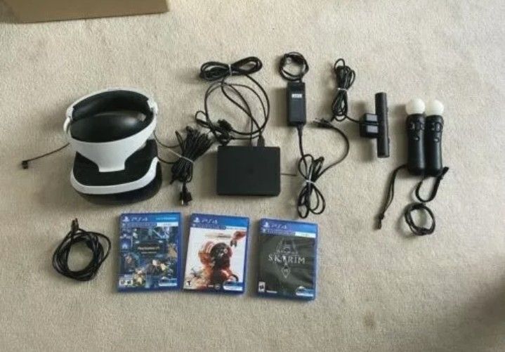 Sony Playstation 4 VR PSVR Bundle Headset + Camera + Controllers