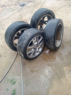 Se venden  Rines.   R 17panisan