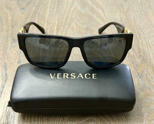 Gently Used Versace Glasses