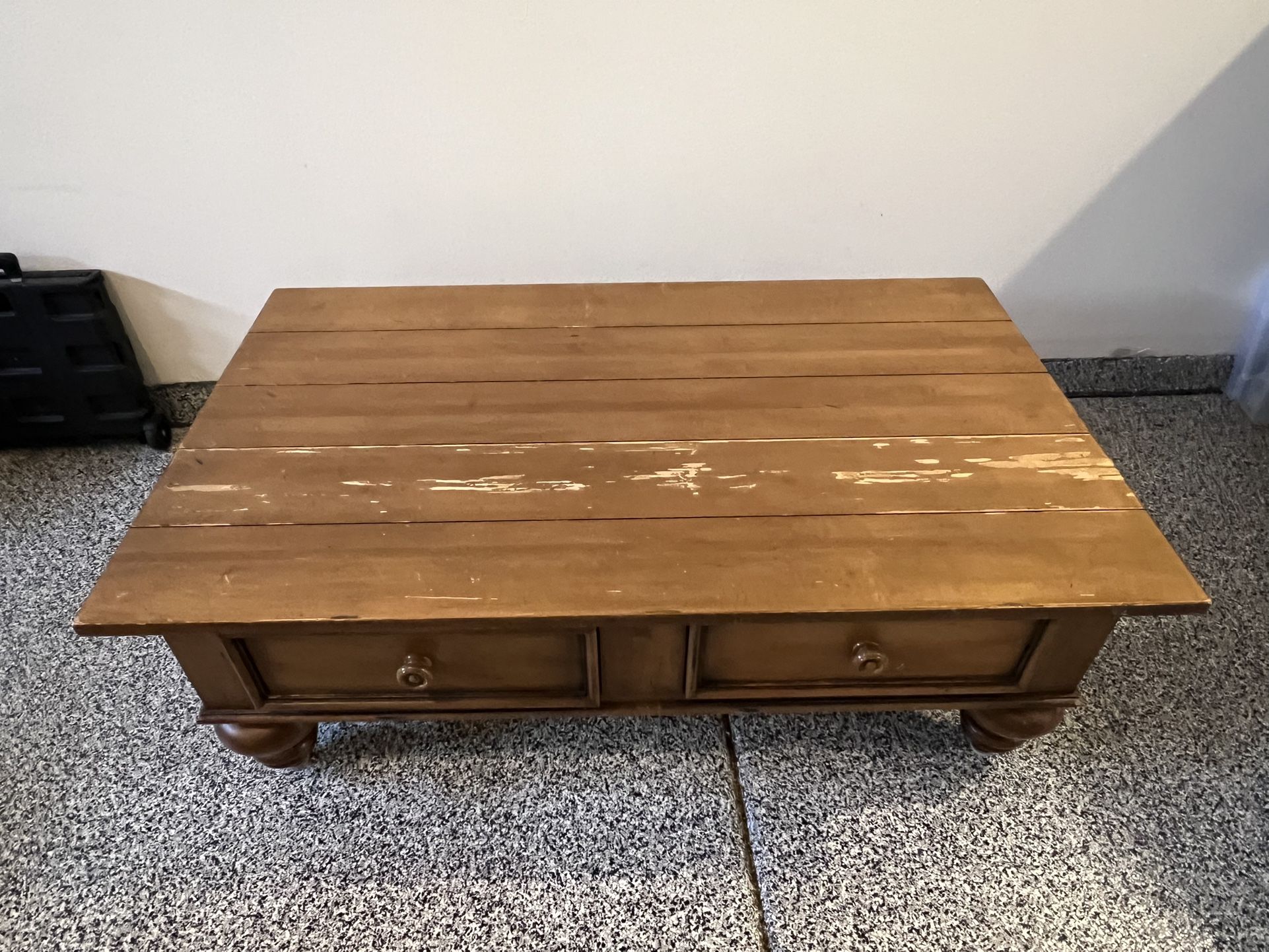 Ethan Allen Coffee Table 