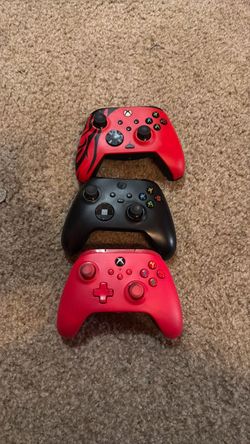 Xbox controllers