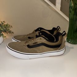 Men Vans Size 7.5 