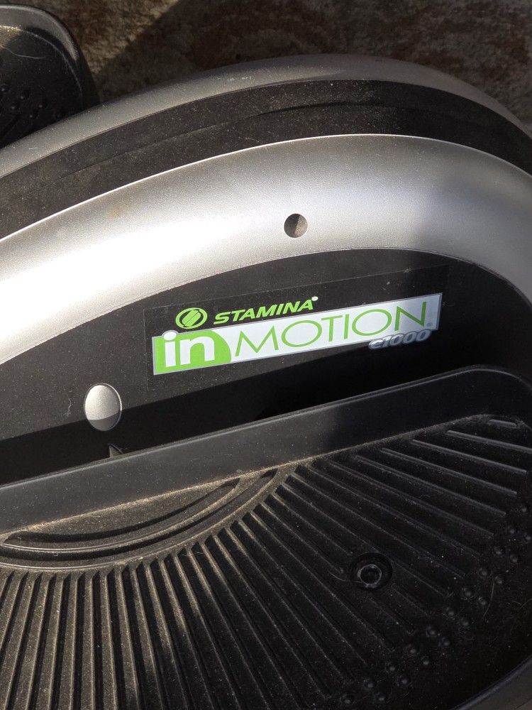 Stamina Inmotion E1000 Elliptical Trainer