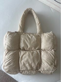 Puffer handbag