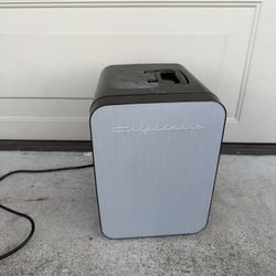 Frigidaire 15-Can Retro Mini Beverage Cooler in Stainless Steel without Freezer
