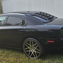 2014 Dodge Charger 