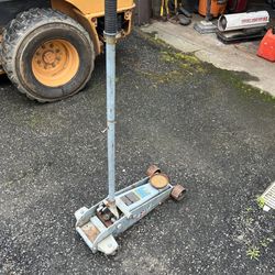 Car Jack 6,000 Lbs 