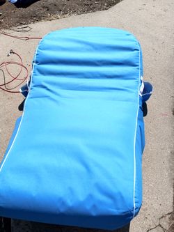 1 person float can we put on a boat