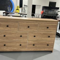 M-7 Drawer Dresser for Bedroom, 55'' Wide Natural Wood Chest of Drawers with Metal Handles, Modern Large Dressers Organizer for Living Room, TV Stand,