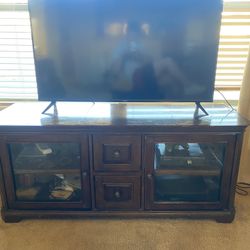 Solid Wood TV Stand