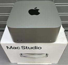 2022 Apple Mac Studio with M1 Max Chip 32GB RAM 512GB SSD