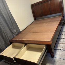 Aspen Home Queen Bed 