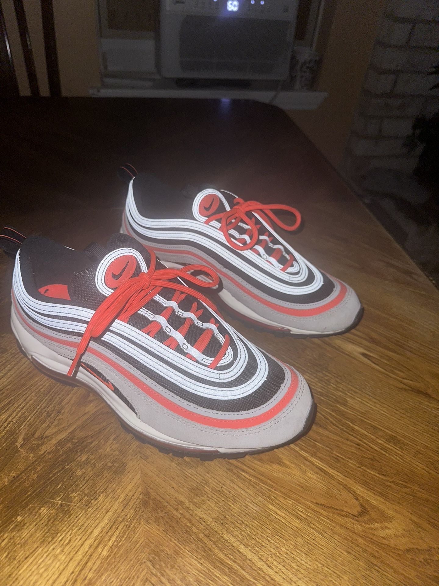 Air Max 97 'Wolf Grey Radiant Red' - Main Image