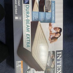 Intex Dura-Beam Extra Air Mattress ( SEND OFFER)