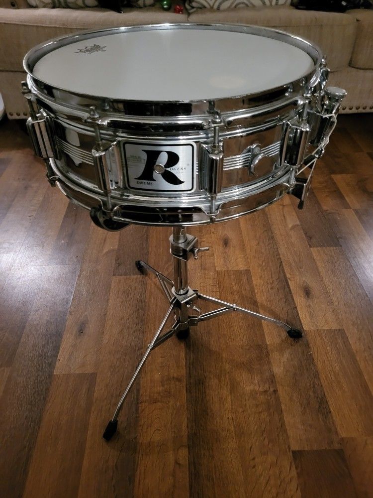Vintage 1980s Roger's Dynasonic Snare Drum