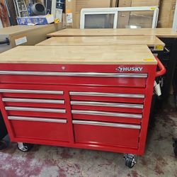 Husky
Tool Storage 46 in. W x 18 in. D 9-Drawer Gloss Red Mobile Workbench Cabinet