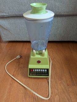 Vintage Hoover Solid State Blender Avocado Green 6-Speed Retro 1970s