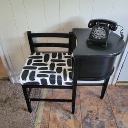 Antique Gossip Phone chair  