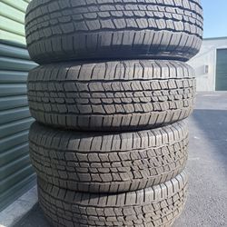 (4) 265/70R18 Michelin LTX Trail