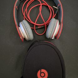 Solo Beats by Dr. Dre