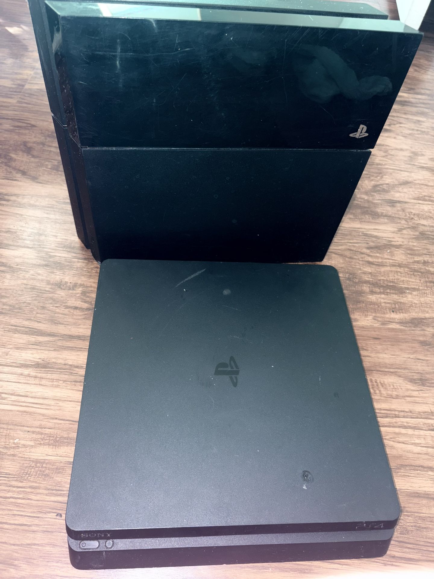  Two Sony Playstation PS4s ,slim  And Original 500gb