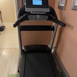 Preform Pro 9000 Treadmill 