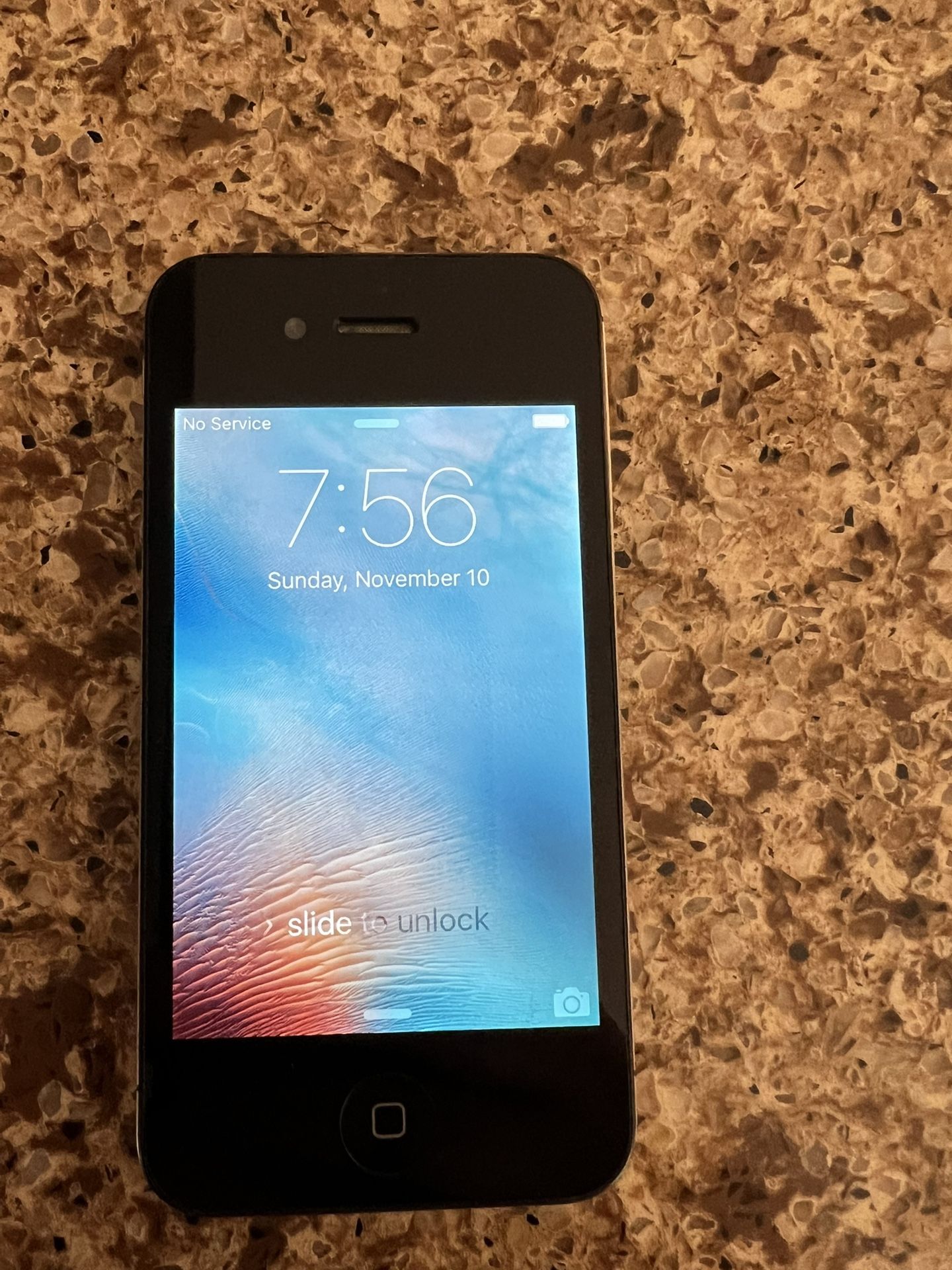 iPhone 4s Perfect Collectible 