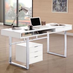 New‼️ 4-drawer Writing Desk Glossy White