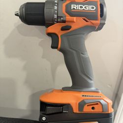 RIDGID 18V SubCompact Brushless Cordless 1/2 in. Drill/Driver( with battery)