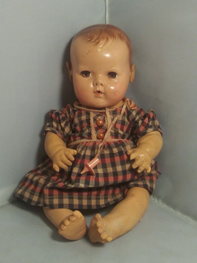 Vintage Effanbee Dydee 14” Baby Doll
