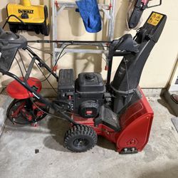 Toro Snow Blower 252 Cc  2 Stage