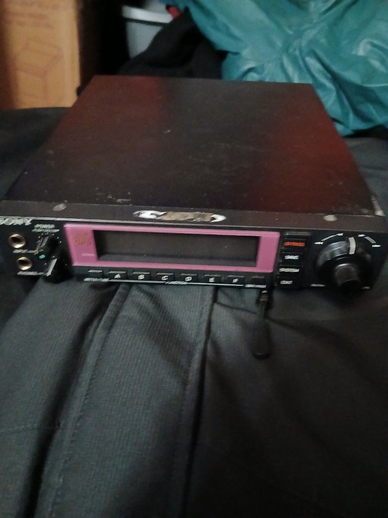 Sony HR-GP5 Guitar Processor With HR-RC5 Foot Controller