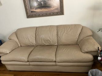 Natuzzi Leather-Beige. 3pc